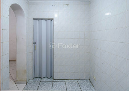 Image 22 - 1030949