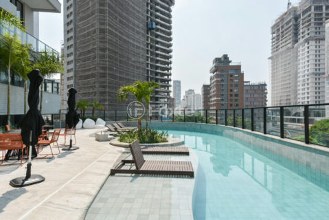 Image 21 - 1030961