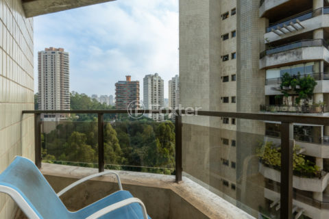 Image 18 - 1030969
