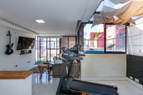 Image 33 - 1030970