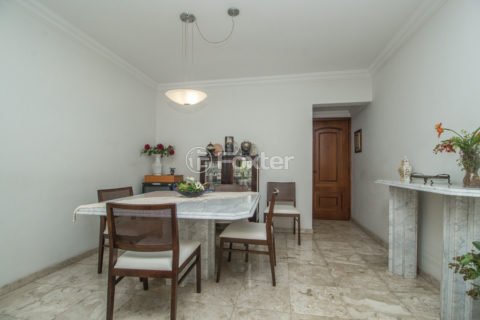 Image 3 - 1030977