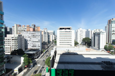 Image 13 - 1030978