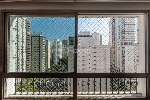 Image 27 - 1030992