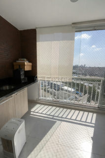 Image 11 - 1030999