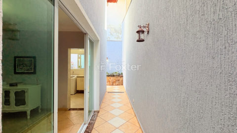 Image 37 - 1031002