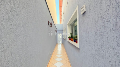 Image 36 - 1031002