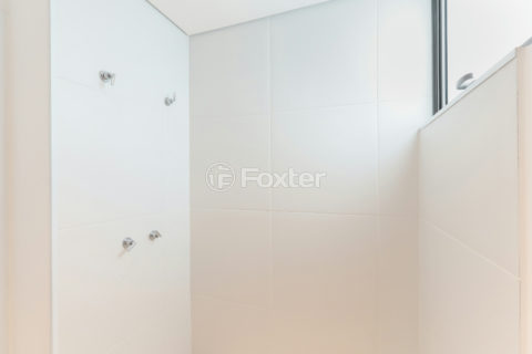 Image 22 - 1031003
