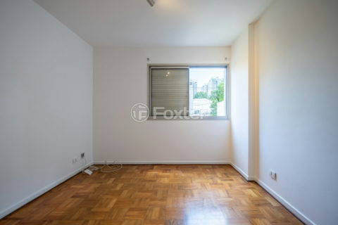Image 30 - 1031015