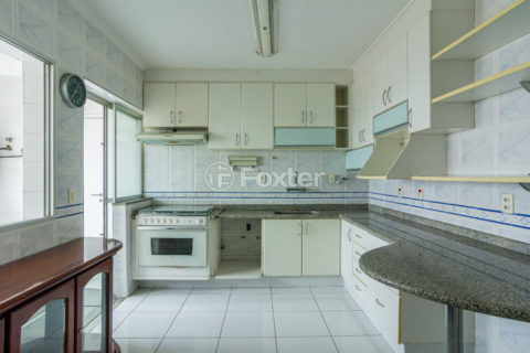 Image 20 - 1031021