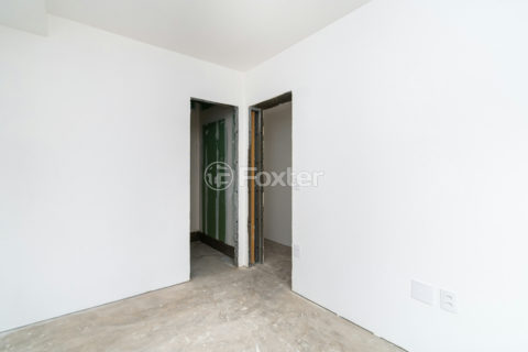 Image 30 - 1031023