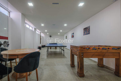 Image 42 - 1031025
