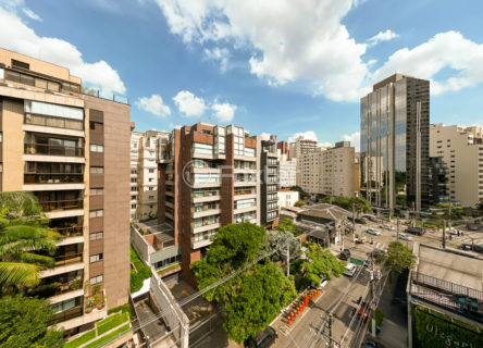 Image 44 - 1031036