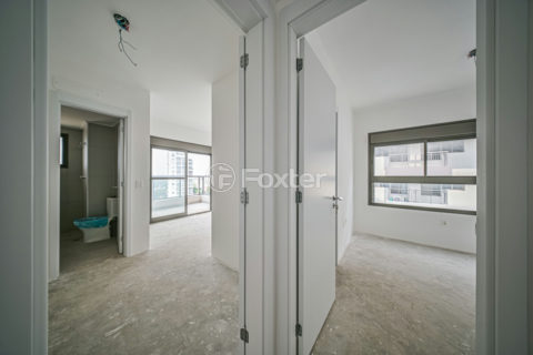 Image 23 - 1031038
