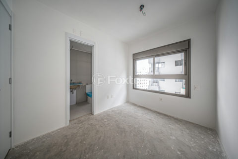 Image 35 - 1031038