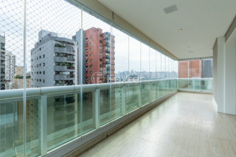 Image 19 - 1031044