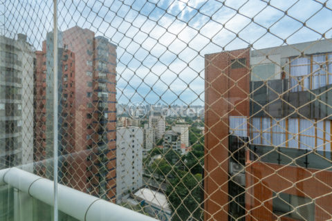 Image 20 - 1031044