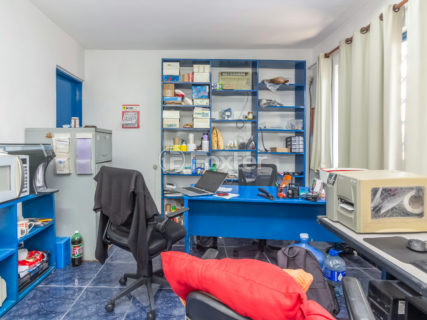 Image 32 - 1031056