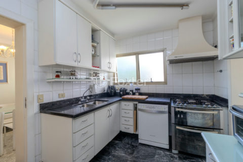 Image 27 - 1031060