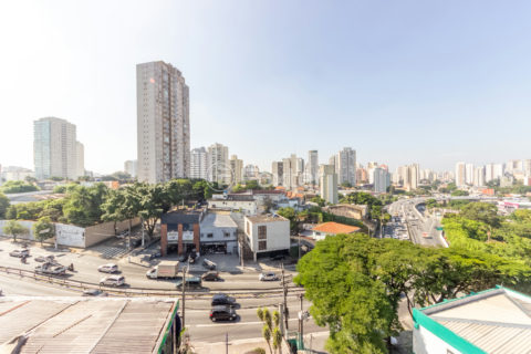 Image 6 - 1031077