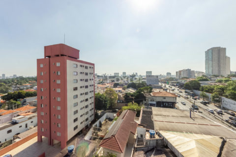 Image 11 - 1031077