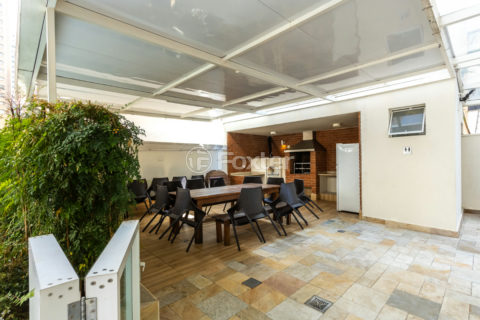 Image 32 - 1031094