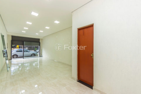 Image 17 - 1031100
