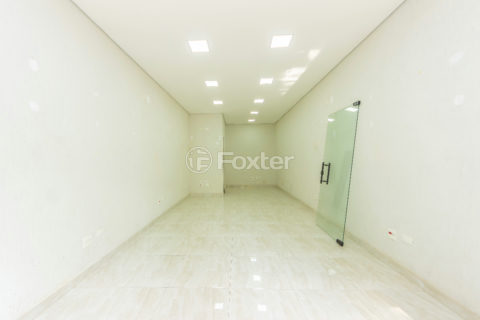 Image 24 - 1031100