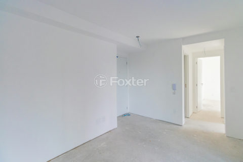 Image 7 - 1031102