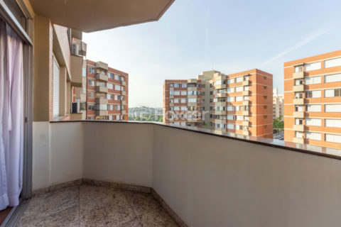 Image 8 - 1031109