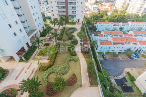 Image 17 - 1031110