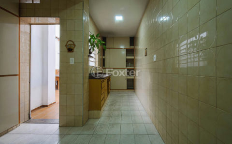 Image 9 - 1031111