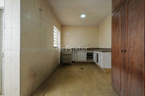 Image 29 - 1031111