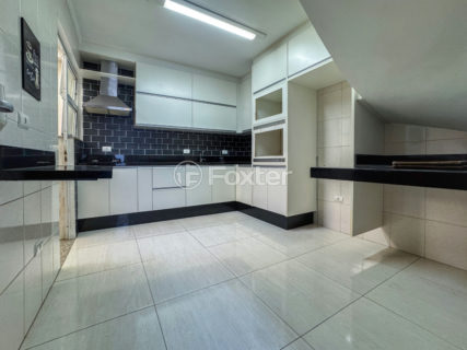 Image 7 - 1031113