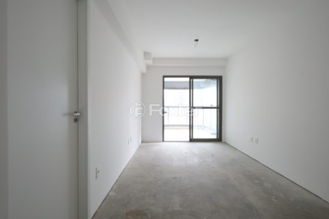 Image 1 - 1031116