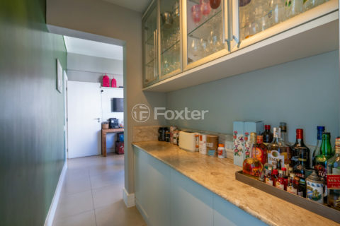 Image 24 - 1031118