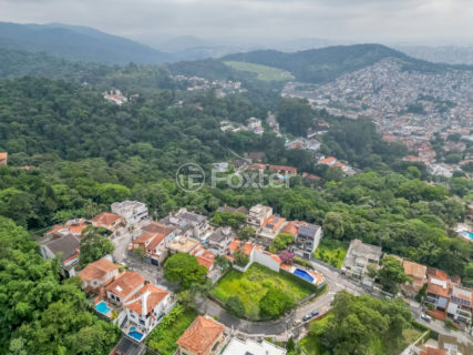 Image 11 - 1031121