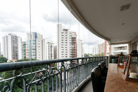 Image 9 - 1031137