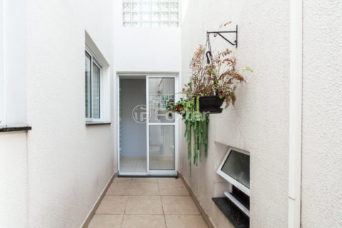 Image 17 - 1031138