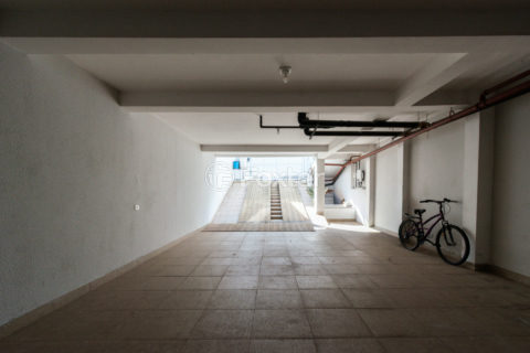 Image 22 - 1031138