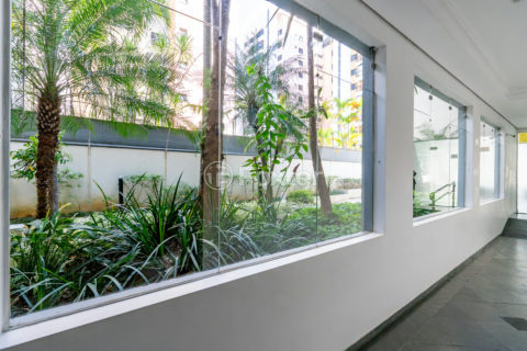 Image 35 - 1031144
