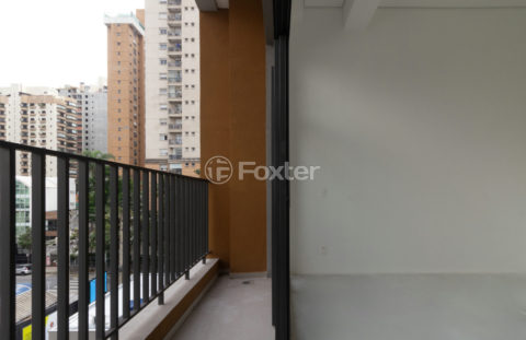 Image 10 - 1031147