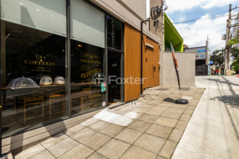 Image 44 - 1031147