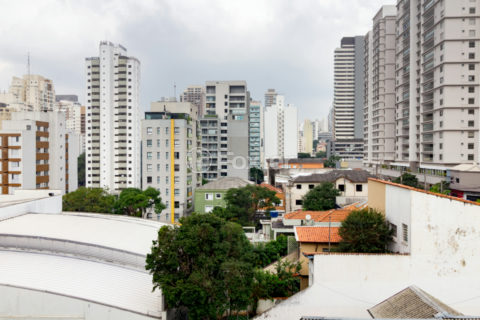 Image 18 - 1031147