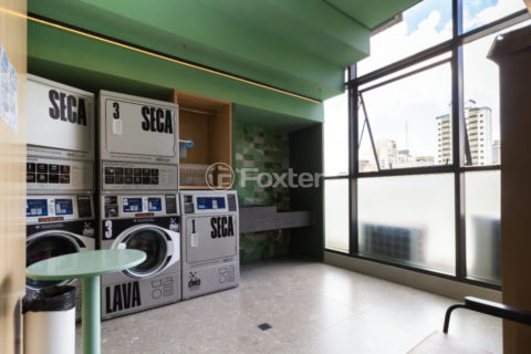 Image 21 - 1031147