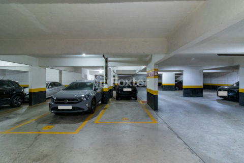 Image 47 - 1031151