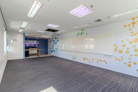 Image 3 - 1031158