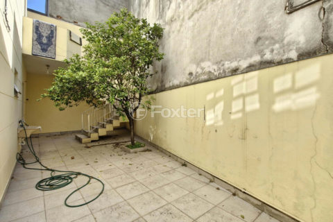 Image 68 - 1031166