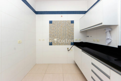 Image 22 - 1031176