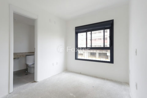 Image 31 - 1031177
