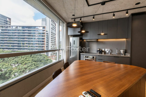 Image 4 - 1031179